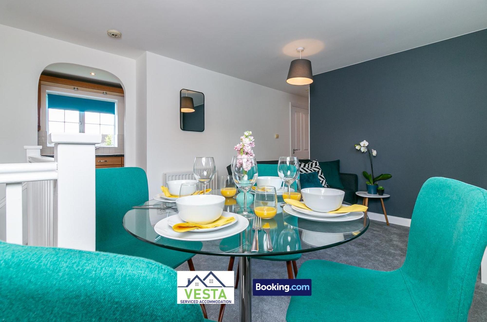 Three Bedroom Apartment By Vesta Serviced Accommodation & Short Lets Hatfield With Free Parking Экстерьер фото